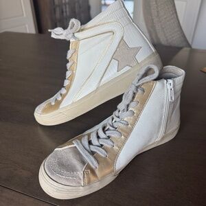 SHUSHOP High Top Leather Sneaker-Roxanne